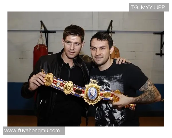 史蒂文·杰拉德:从安菲尔德的传奇球员到世界足坛的战术大师 史蒂文·杰拉德:从安菲尔德的传奇球员到世界足坛的战术大师