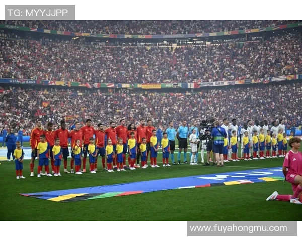 围绕世界杯解析全球足球盛宴的历史发展脉络与未来趋势深度展望全景