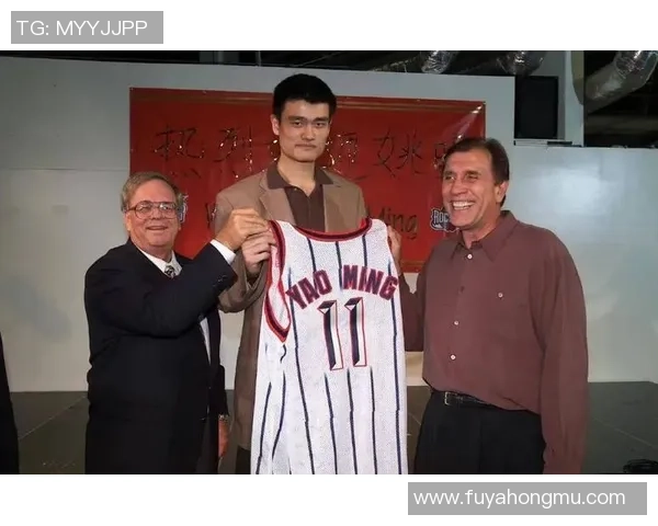 姚明引领中国篮球辉煌时代的奋斗历程与世界影响力全面解析