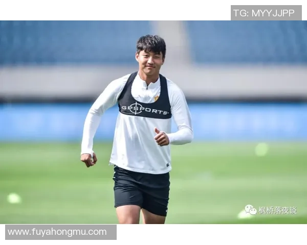 郑智领衔中国足球风云人物生涯回顾与精神传承之路